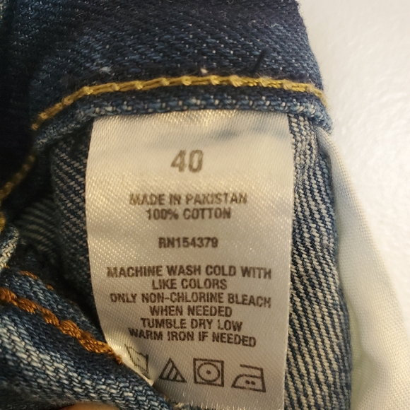 Aero Men's Jean Shorts -Sz 40 - Loose Cut-off - Picture 6 of 6